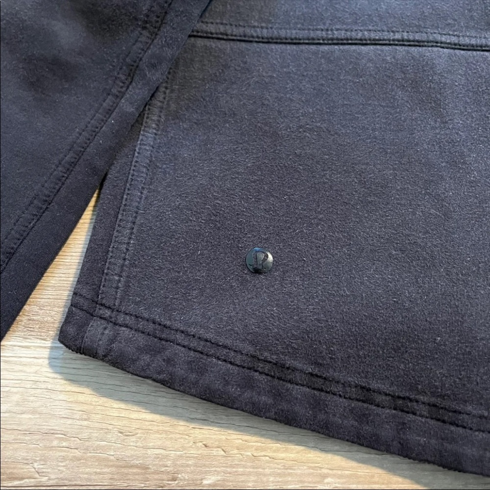 Lululemon Jacket - Picture 6 of 6